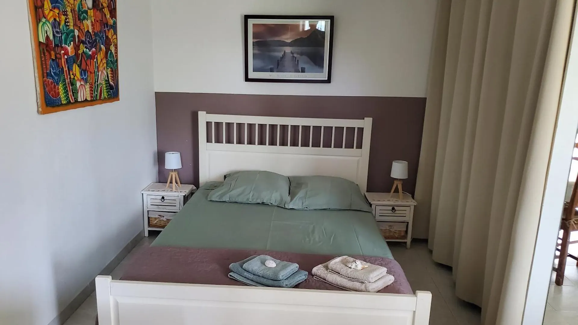 Jolie Studio En Rez De Jardin A L'Estaque Mourepiane Marseille France